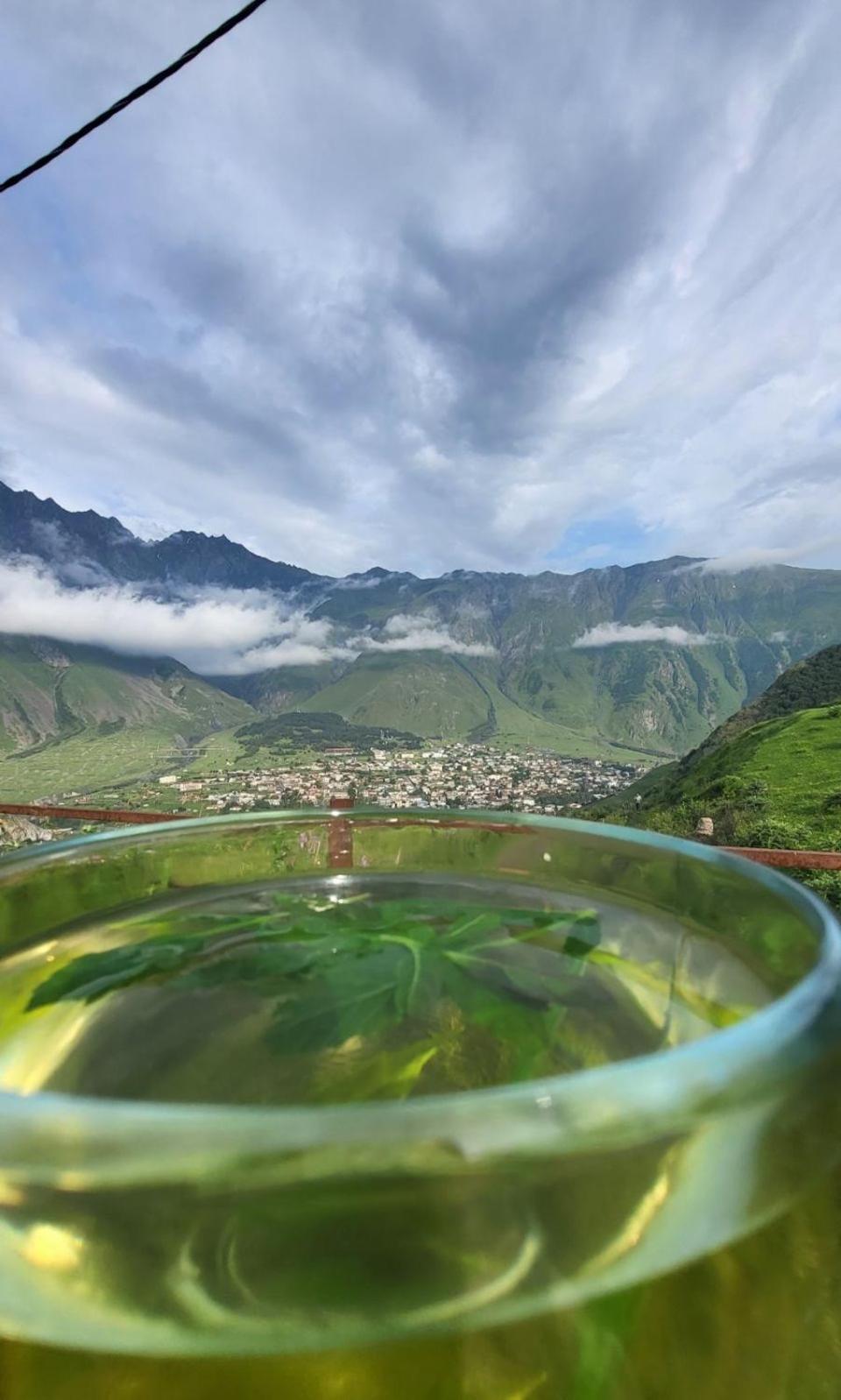 Villa Peak House Kazbegi Exterior foto